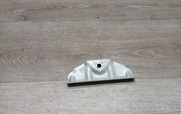 Volvo V70 Battery bracket 