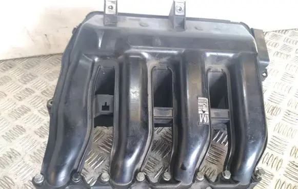 BMW X3 E83 Intake manifold 7795393