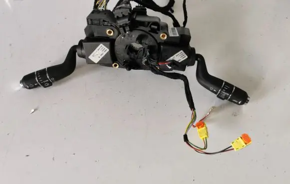 Jaguar F-Type Wiper turn signal indicator stalk/switch GX5313N064 8W8317A553 8W8313335