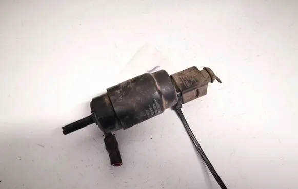 Volkswagen Crafter Windscreen/windshield washer pump a0008605826