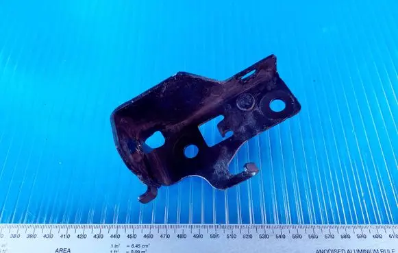 Peugeot 208 Other engine bay part 9670357280 KA973902