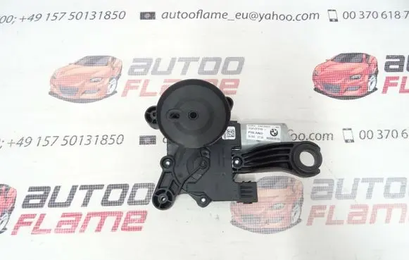 BMW 5 G30 G31 Rear window wiper motor 7403853