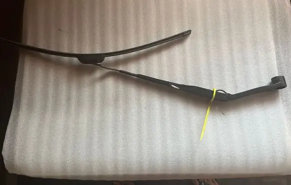 KIA Niro Windshield/front glass wiper blade 