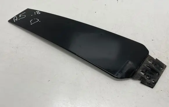Audi A5 Other front door trim element 8W8853290T94