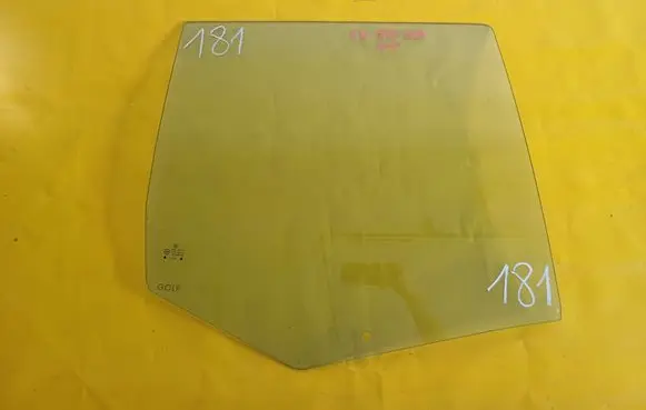 Volkswagen Golf IV Rear door window glass