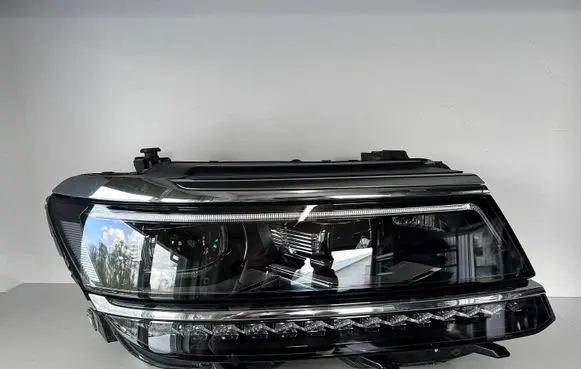 Volkswagen Tiguan Allspace Headlight/headlamp 5NB941082 030110123600