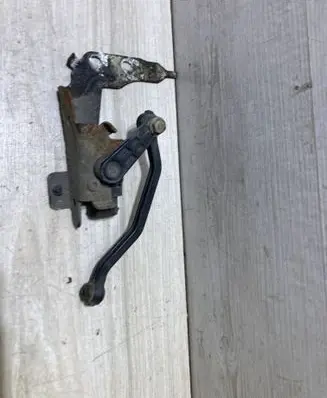 Ford Kuga II Air suspension front height level sensor VP4N5F13D007CA