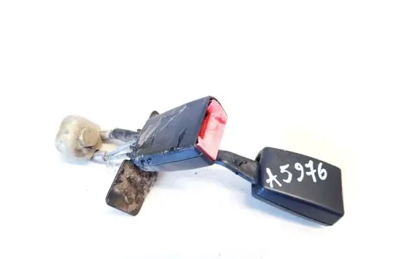 Audi A4 S4 B5 8D Middle seatbelt buckle (rear) 8d0857739b