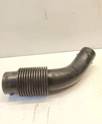 Citroen DS7 Crossback Air intake hose/pipe 9677691780 100851