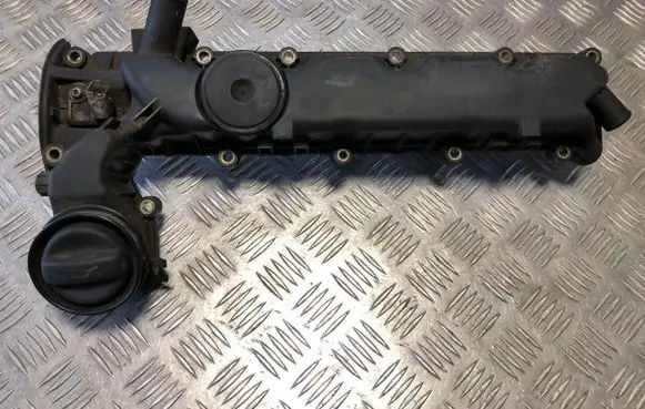 Mazda 3 I Rocker cam cover 9631367880 4Z41