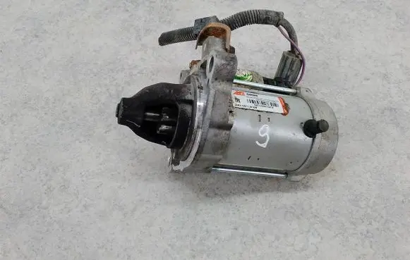 Toyota Yaris Starter motor 5901259473919