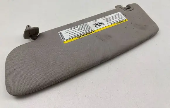 Chrysler Pacifica Sun visor 05108114AA