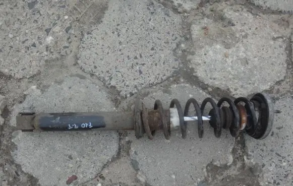 BMW 5 F10 F11 Rear shock absorber/damper