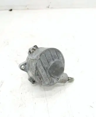 Mercedes-Benz S W220 Vacuum pump A628230065