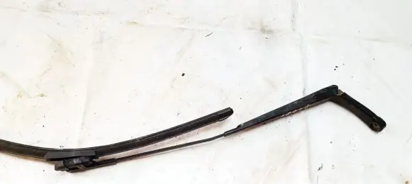Volkswagen Touran I Front wiper blade arm 1t0955409a
