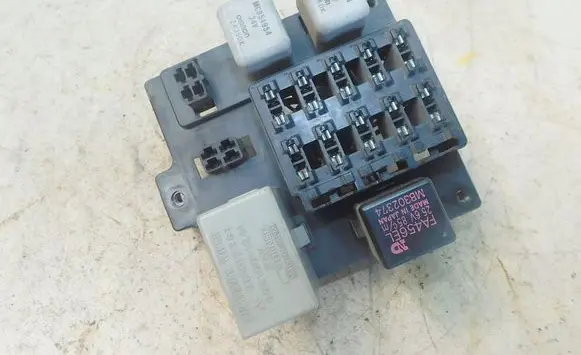 Mitsubishi Canter Fuse 191169