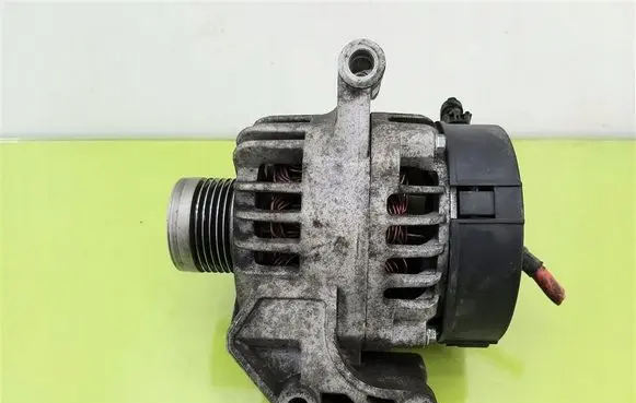 Opel Corsa D Generator/alternator A4070