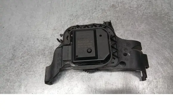 Skoda Roomster (5J) Coolant heater control valve 6Q1819379C