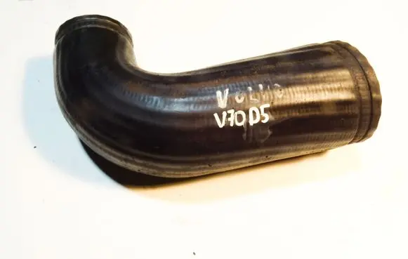 Volvo V70 Engine coolant pipe/hose