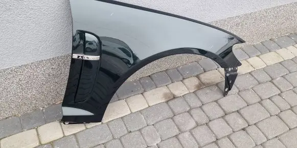 Jaguar XF X250 Fender 