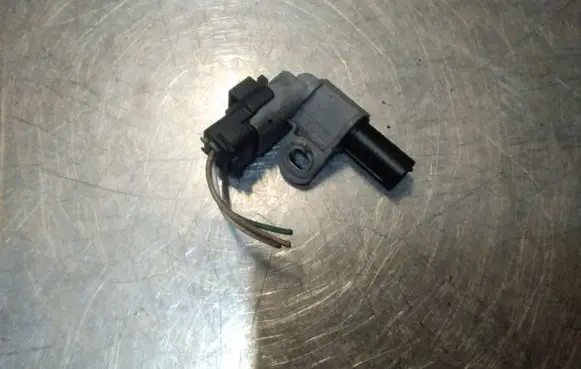 Citroen C5 Crankshaft position sensor 9665443480
