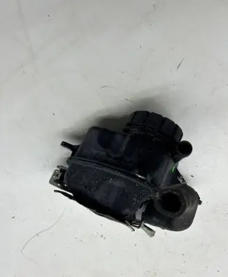 Mercedes-Benz C W205 Coolant expansion tank/reservoir A2742000385