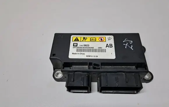Chevrolet Cruze Airbag control unit/module 13505823 AS5823E000340466