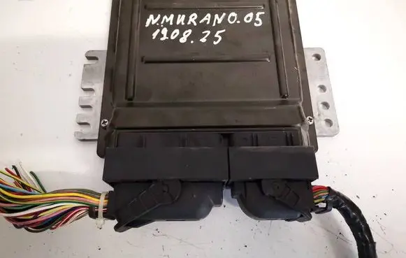 Nissan Murano Z50 Engine control unit/module mec33711 mec33-711