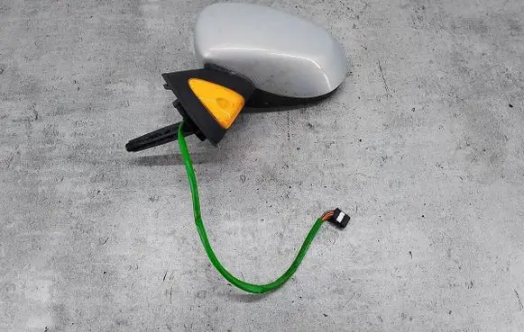 Renault Modus Front door electric wing mirror 8200436382