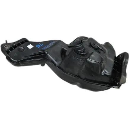 Seat Alhambra (Mk2) AdBlue liquid reservoir 