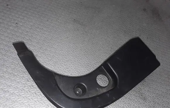 BMW 5 E60 E61 Foot area side trim 51437025029