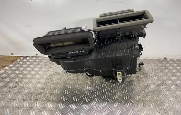 Jeep Compass Interior heater climate box assembly housing P68245110AE
