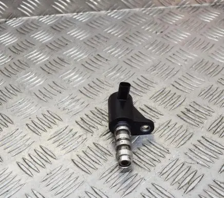 Mercedes-Benz C W205 Turbo solenoid valve A6541800415