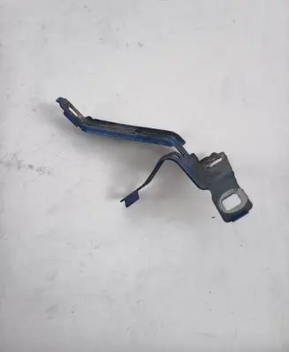 BMW 2 F22 F23 Fender mounting bracket 