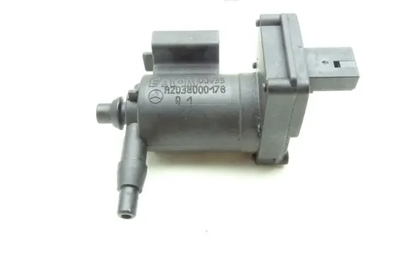 Mercedes-Benz C W203 Turbo solenoid valve A2038000178