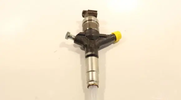Subaru Legacy Fuel injector 16613AA020