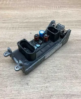 Audi A8 S8 D3 4E Heater blower fan relay 4E0820521B 4E0910521