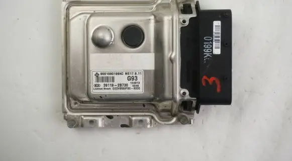 KIA Ceed Engine control unit/module 391192B730