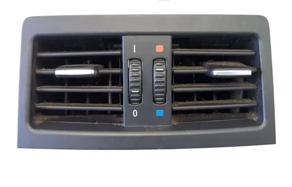 BMW 3 E90 E91 Rear air vent grill 7129556 64227129566 6932023