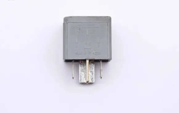 Land Rover Discovery 3 - LR3 Other relay 5M5T-14B192-EA