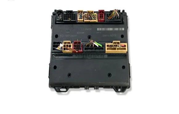 Skoda Fabia Mk2 (5J) Comfort/convenience module 5WK48217 6Q1937049F