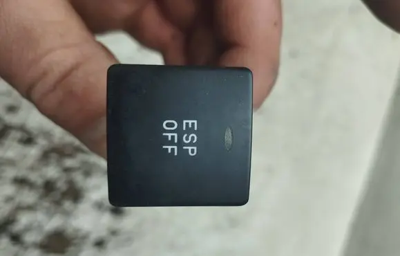 ESP (stability program) switch