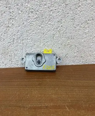BMW 7 E65 E66 Airbag deployment crash/impact sensor 65776970908 E3205
