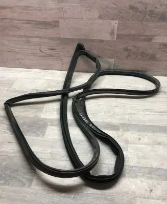 Ford Ranger Rubber seal front door (on door) 