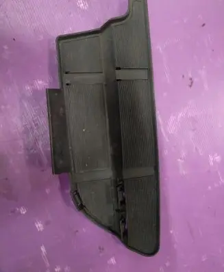 Nissan Pulsar Front bumper lower grill 622563ZL3A