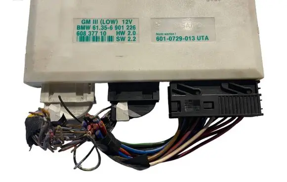 BMW 5 E39 Comfort/convenience module 6901226 61356901226