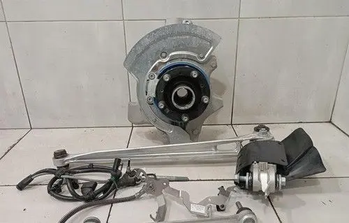Porsche 718 Cayman 982 982c Rear wheel bearing hub 982505436D