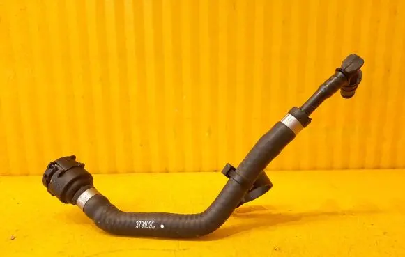 Mercedes-Benz GLE W167 Other engine bay part A0009973304