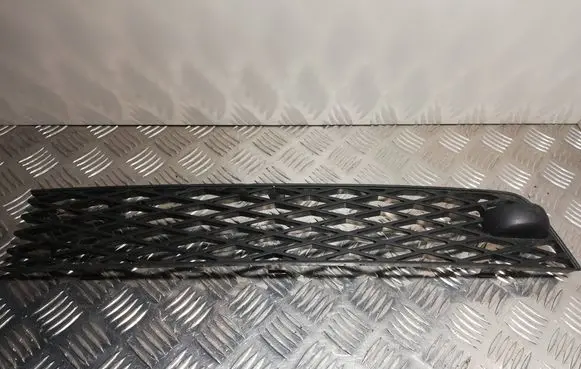 Ford Galaxy Front grill 7M5854688 YM2117K946AAW