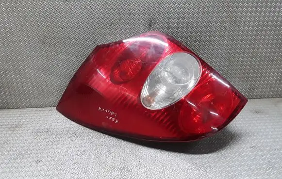 Renault Laguna II Rear/tail lights 8200002471